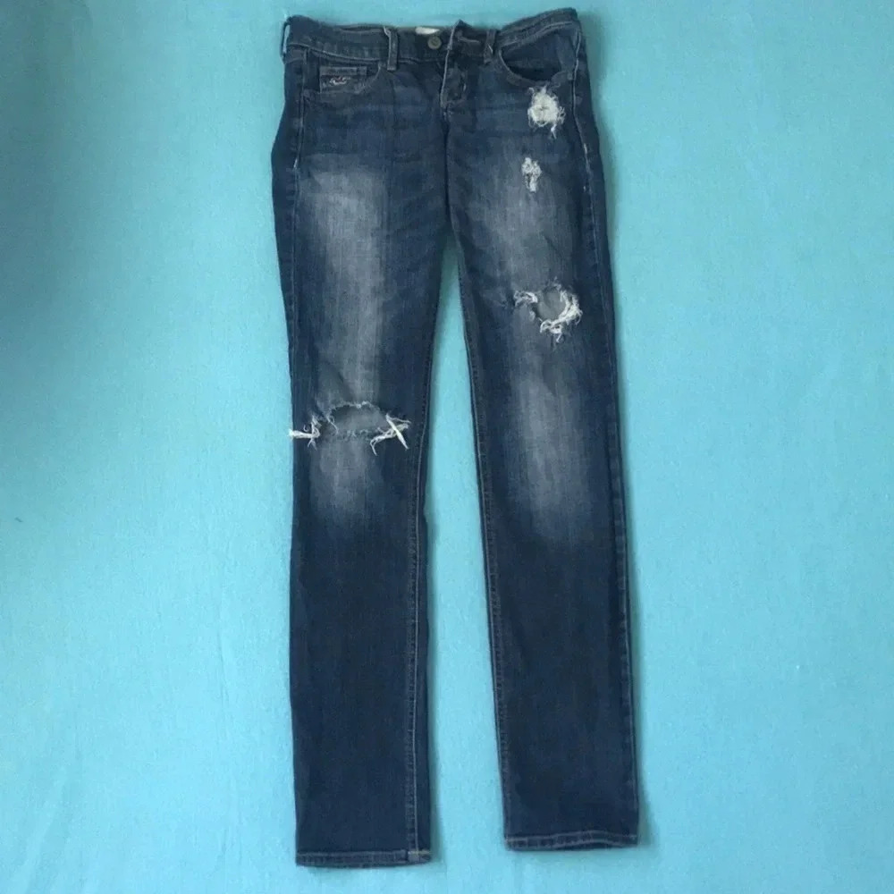 HOLLISTER jeans- distressed social stretch Y2K size 1R W 25 L 33